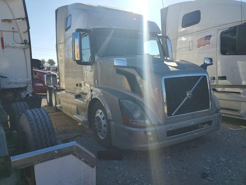 2017 VOLVO VNL — VIN 4V4NC9EH4HN992274