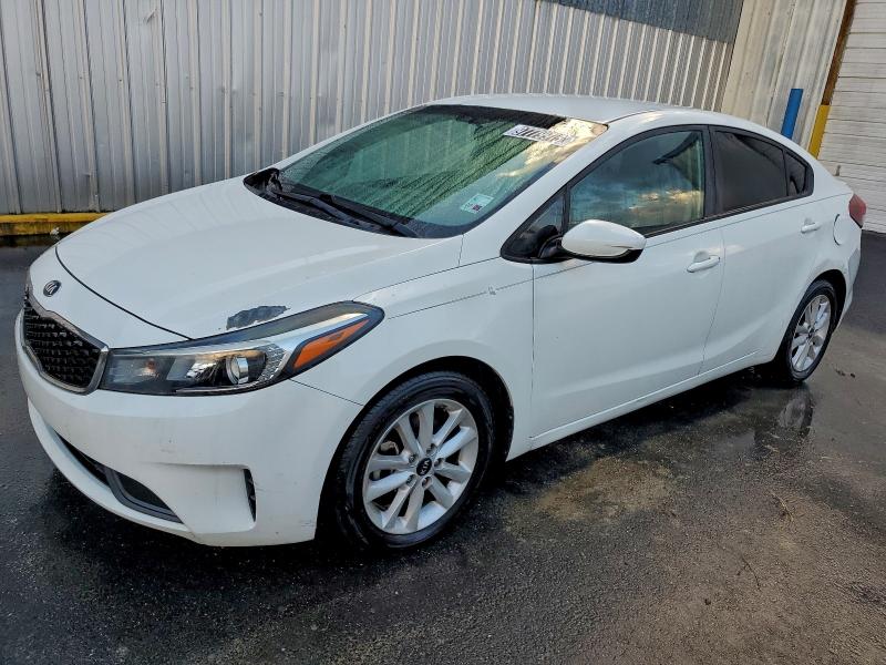 2017 KIA FORTE LX — VIN 3KPFL4A79HE031948