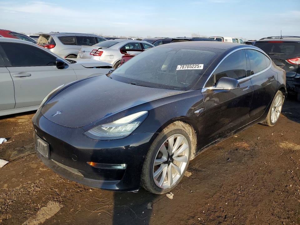 2018 TESLA MODEL 3 — VIN 5YJ3E1EB9JF090475