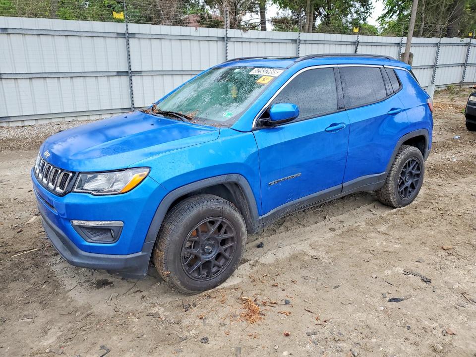 3C4NJCBB9JT461575