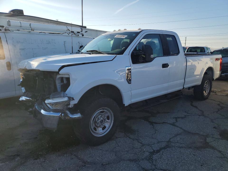 2022 FORD F350 — VIN 1FT8X3BN8NEE80355