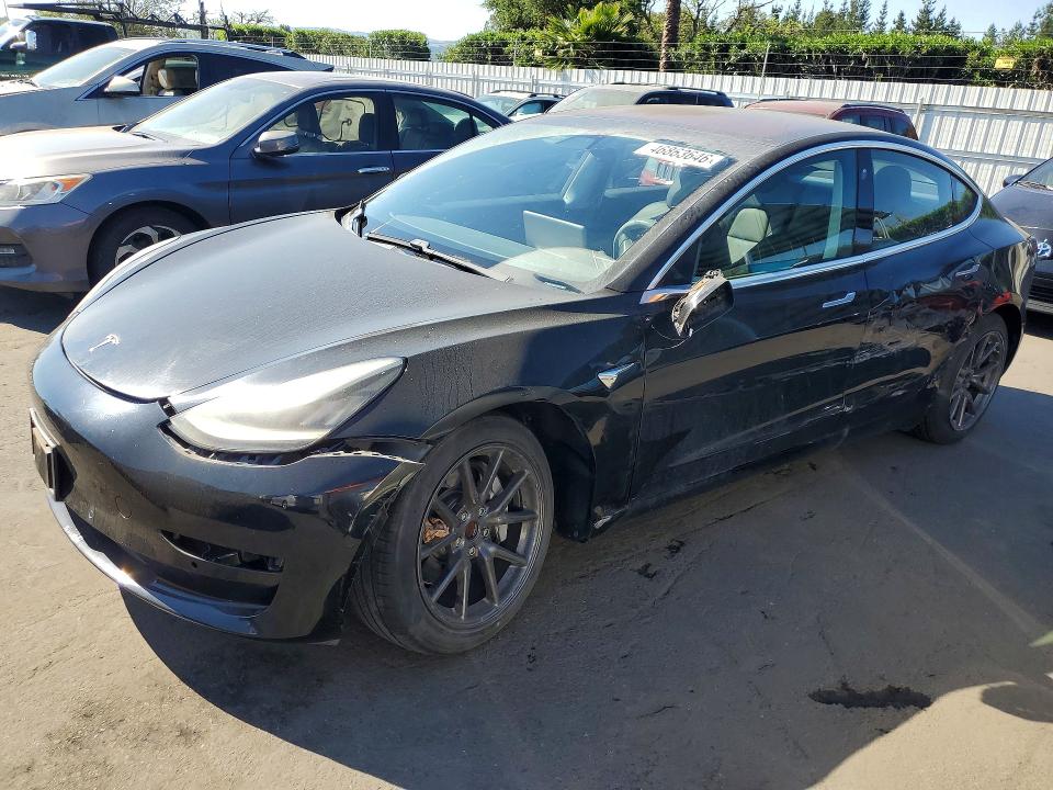 2018 TESLA MODEL 3 — VIN 5YJ3E1EA4JF032359