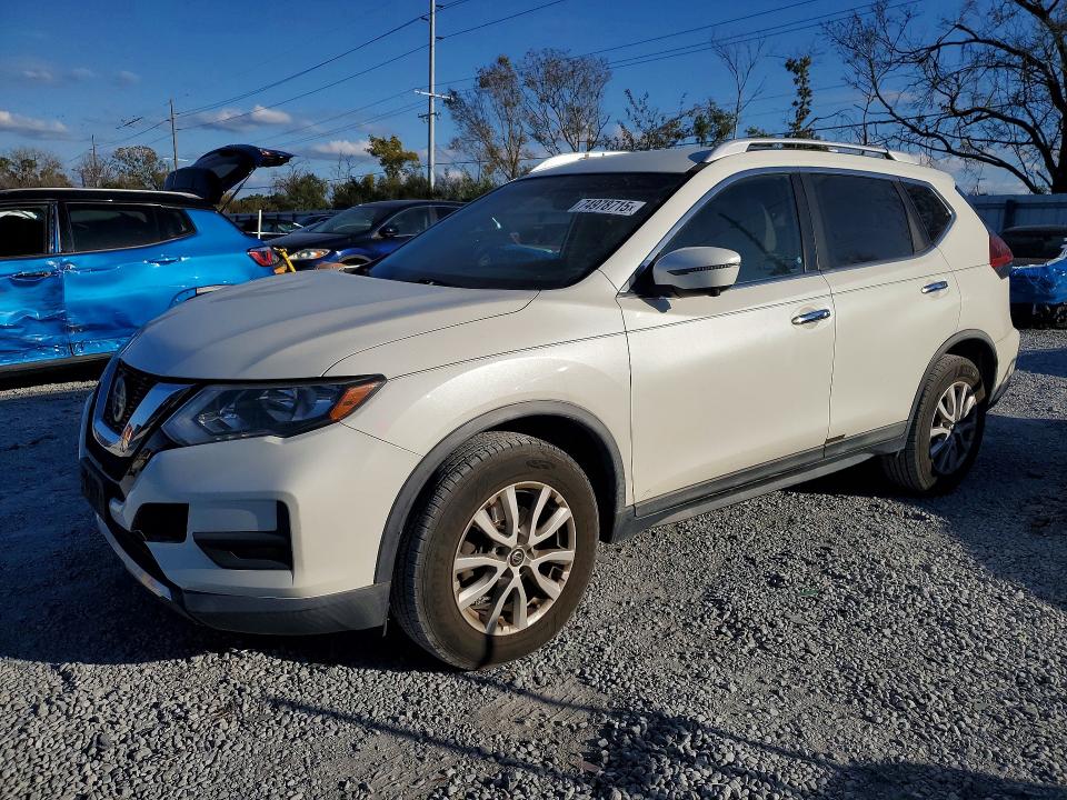 2018 NISSAN ROGUE S — VIN KNMAT2MV8JP544476