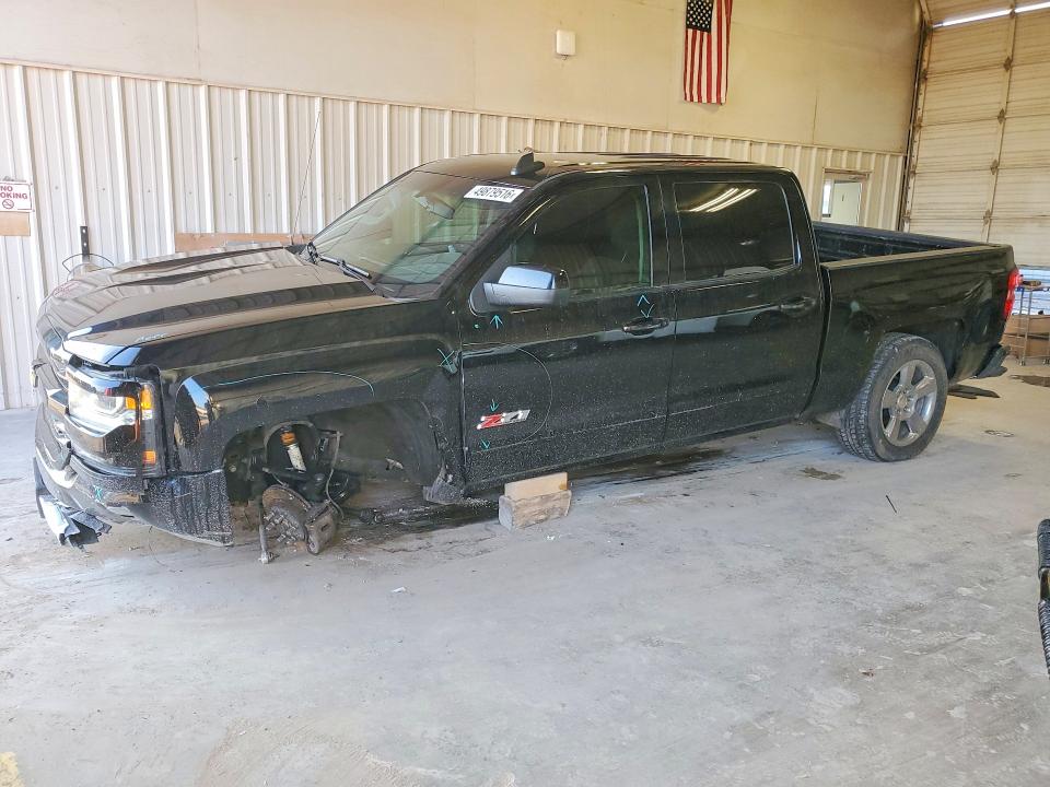 2018 CHEVROLET SILVERADO — VIN 3GCUKREC0JG596033