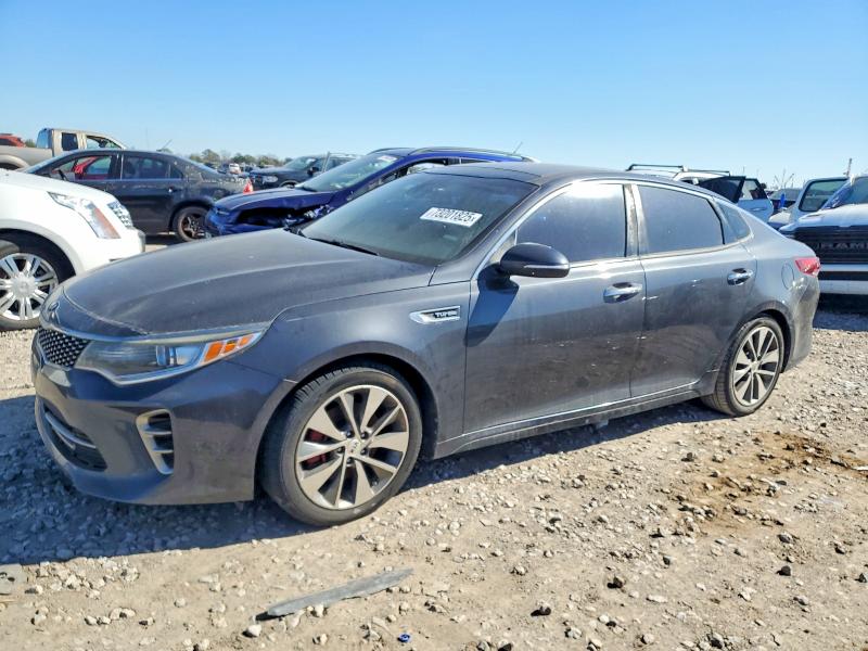 2016 KIA OPTIMA — VIN 5XXGW4L21GG078930