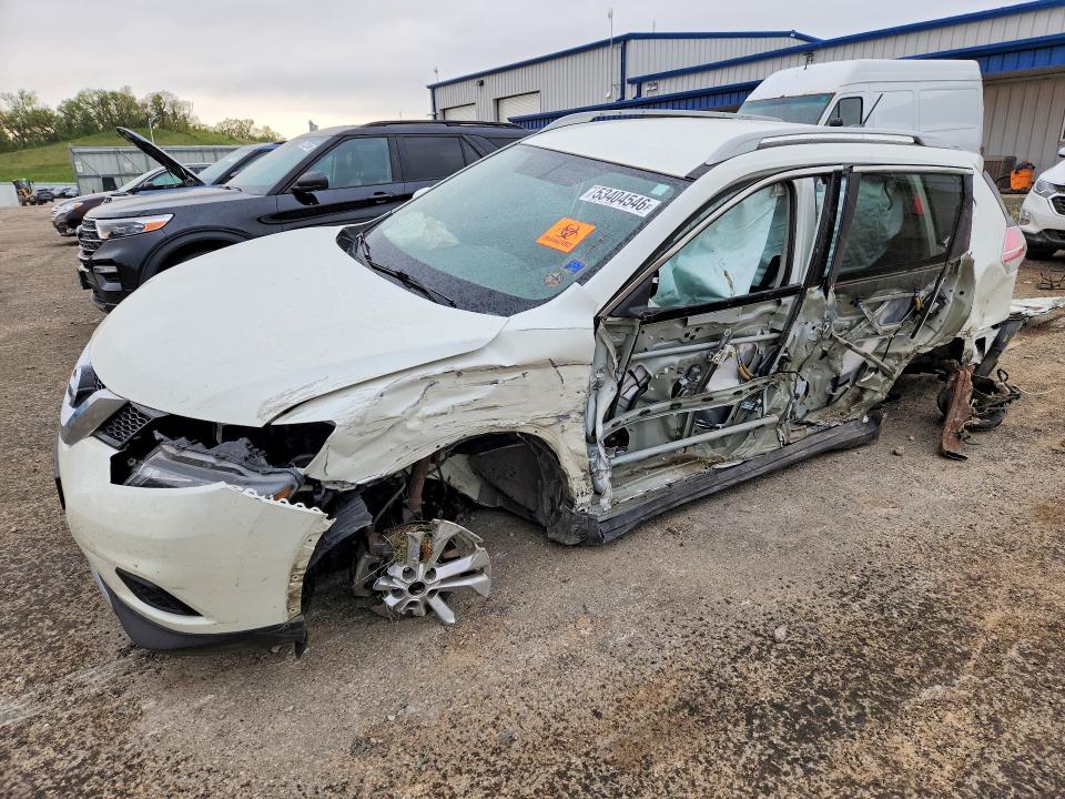 2015 NISSAN ROGUE — VIN 5N1AT2MK5FC805515
