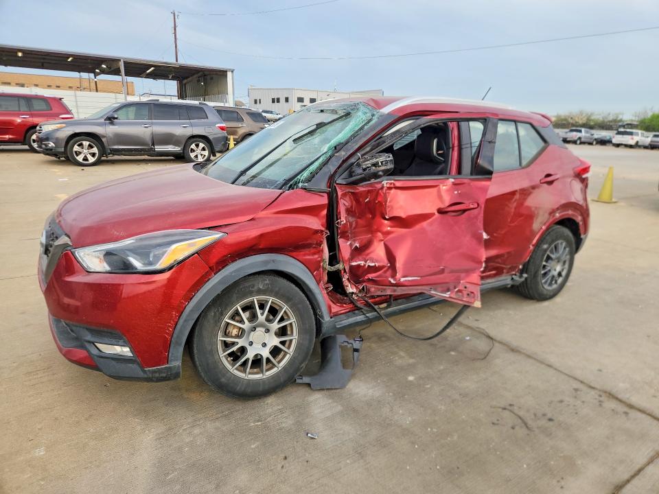 2019 NISSAN KICKS — VIN 3N1CP5CU3KL522389