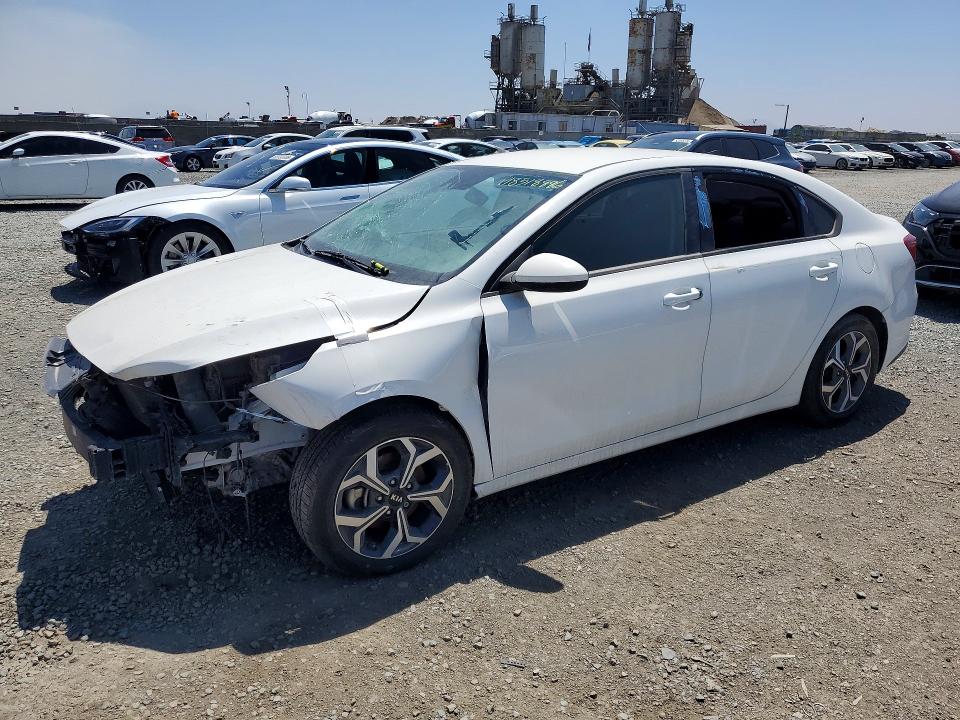 2021 KIA FORTE — VIN 3KPF24AD9ME401346