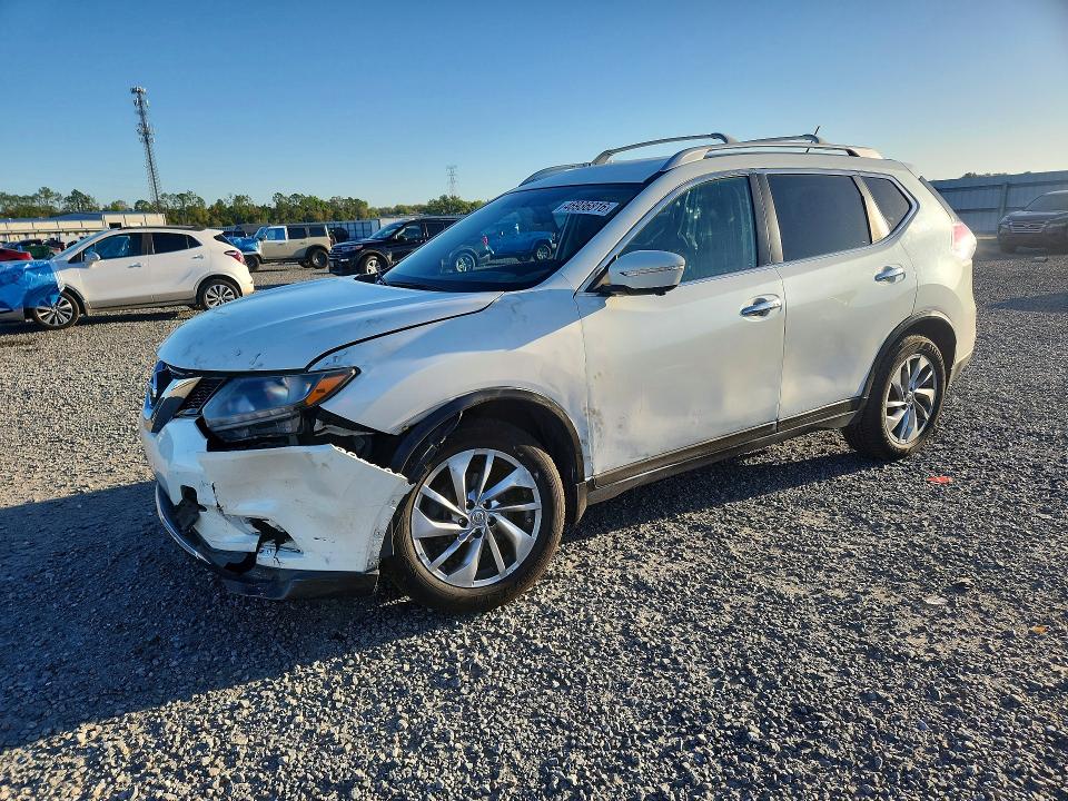 2015 NISSAN ROGUE — VIN 5N1AT2MT9FC754528