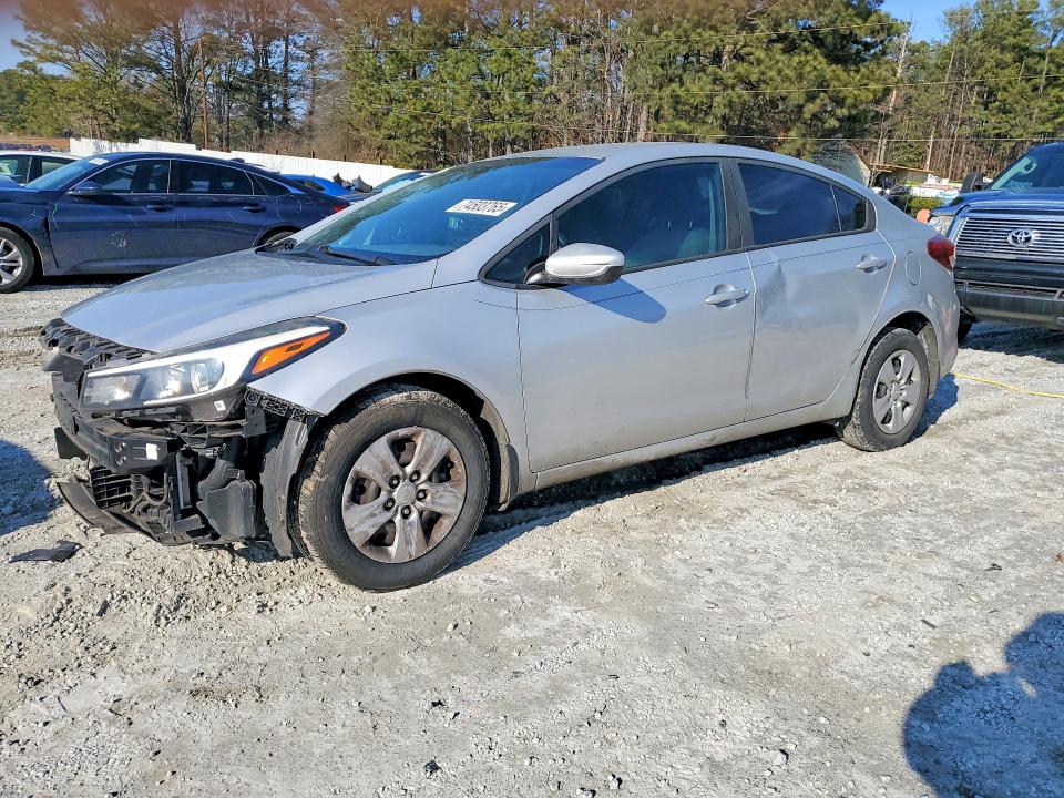 2017 KIA FORTE — VIN 3KPFK4A78HE103712
