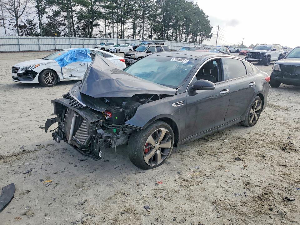 2018 KIA OPTIMA — VIN 5XXGW4L2XJG187992