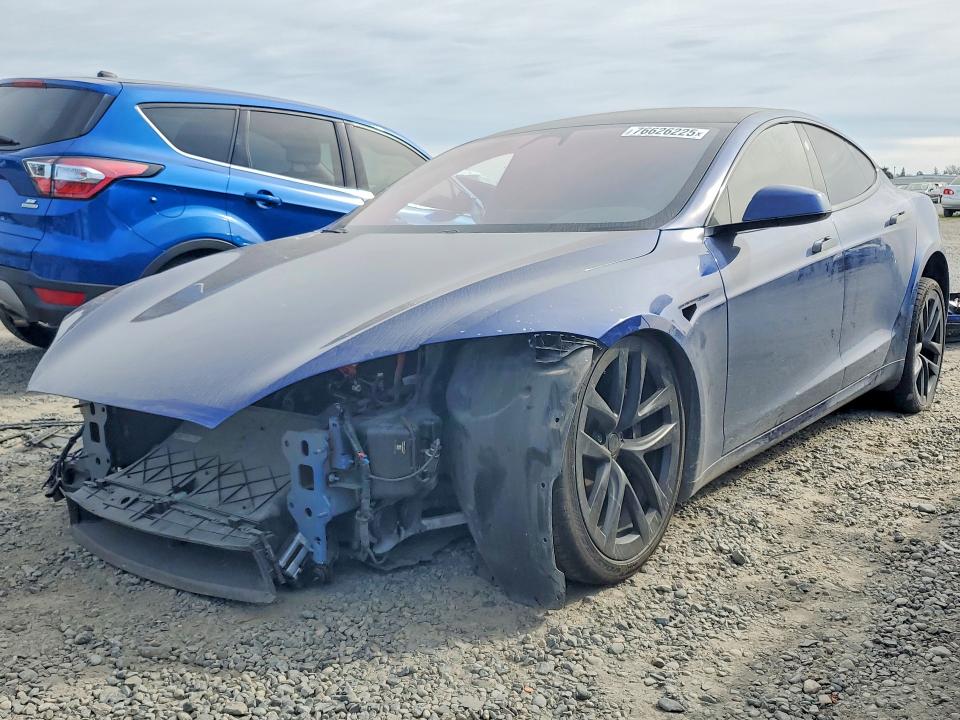2022 TESLA MODEL S — VIN 5YJSA1E50NF493882