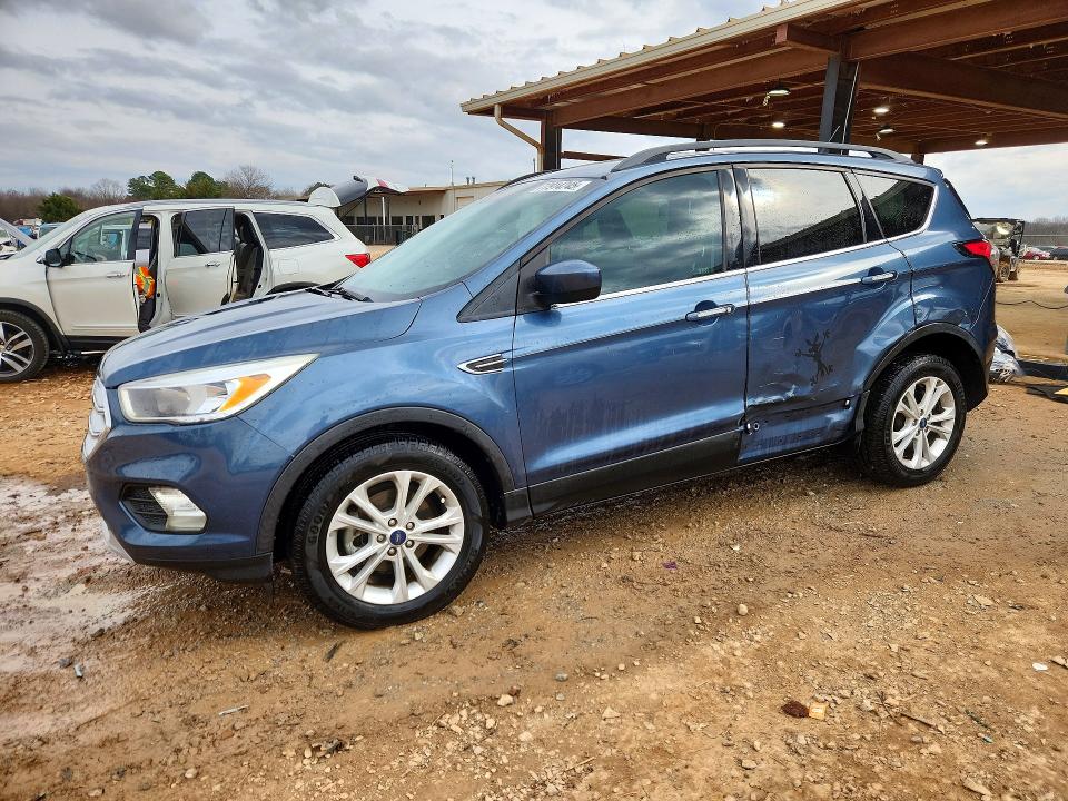 2018 FORD ESCAPE — VIN 1FMCU0GD5JUC19469