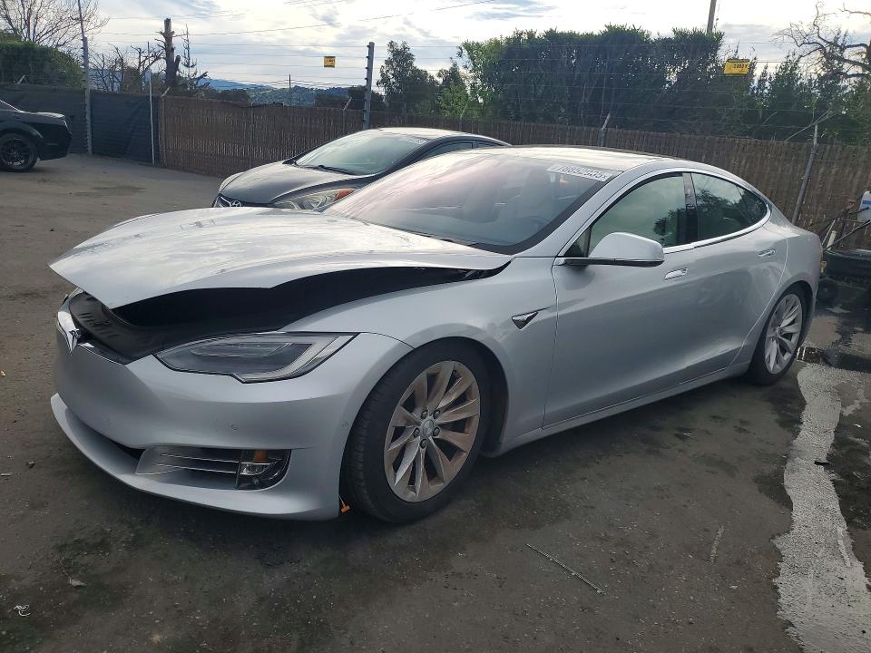 2018 TESLA MODEL S — VIN 5YJSA1E24JF246333