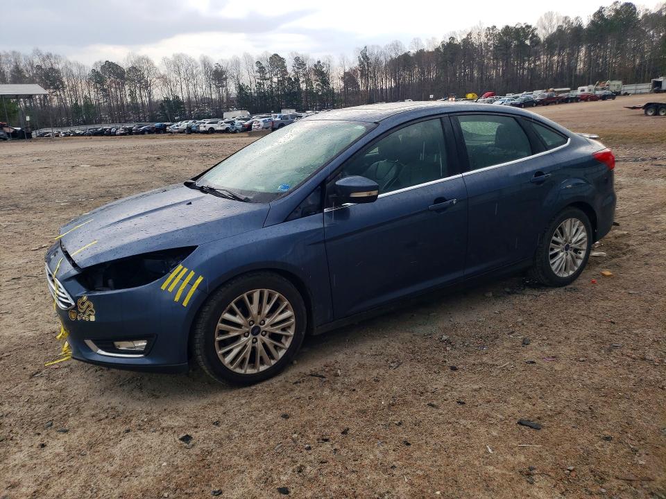 2018 FORD FOCUS — VIN 1FADP3J26JL247219