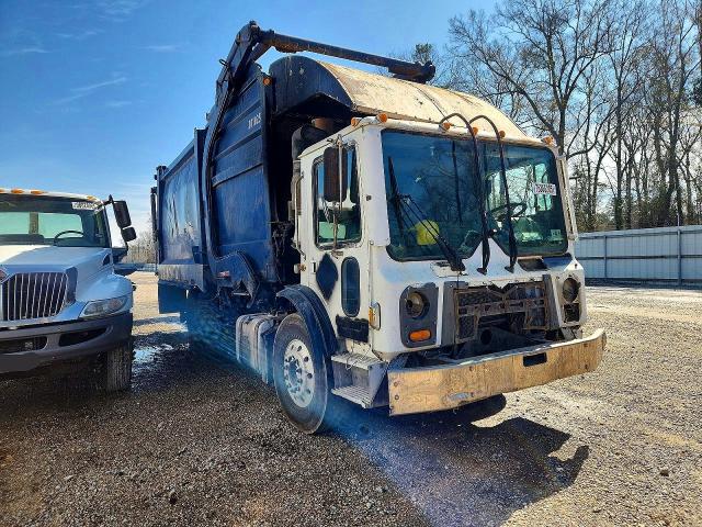 2015 MACK 600 MRU600 — VIN 1M2AV04C2FM013744