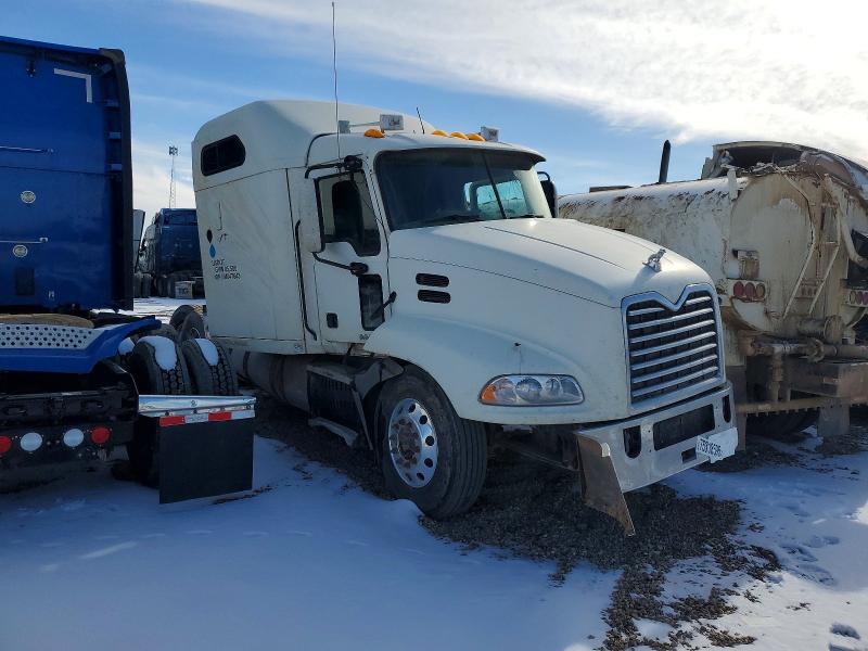 2015 MACK 600 CX600 — VIN 1M1AW07Y0FM047643
