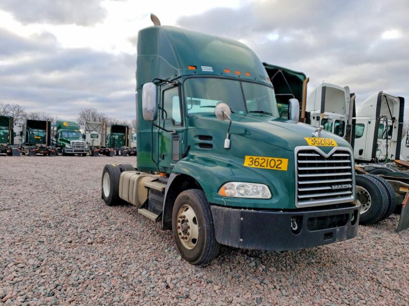 2017 MACK CXU613 — VIN 1M1AW01X3HM009410