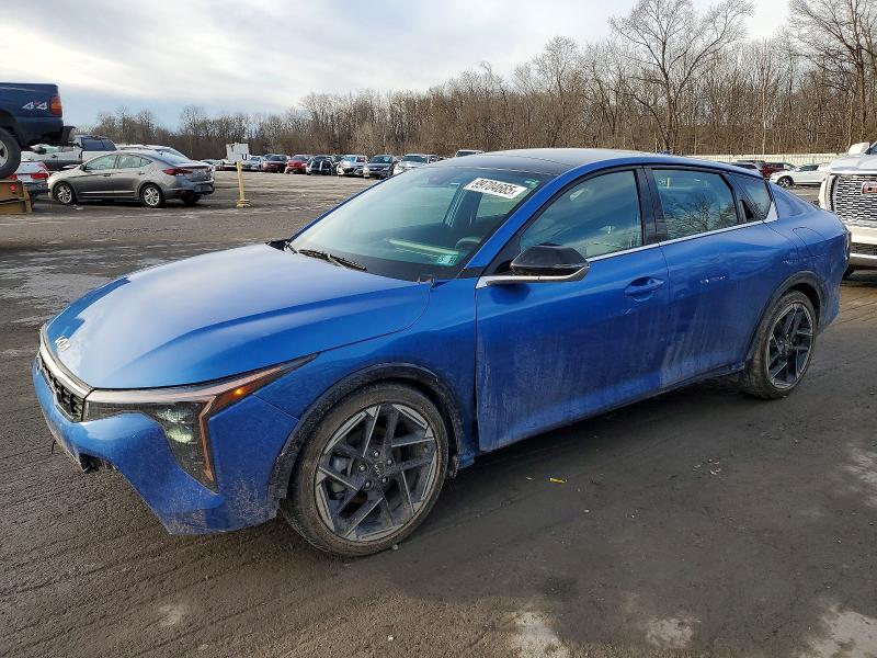 2025 KIA K4 GT LINE — VIN 3KPFW4DE9SE072850