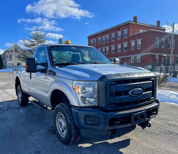 2015 FORD F350 SUPER — VIN 1FTRF3B63FEB81762