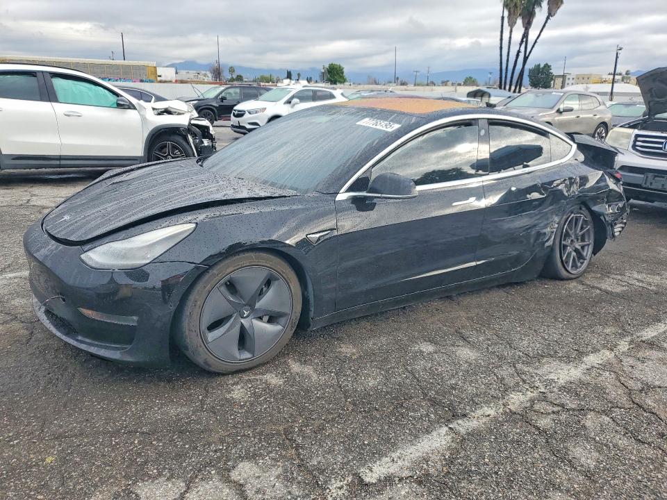 2018 TESLA MODEL 3 — VIN 5YJ3E1EB2JF112476