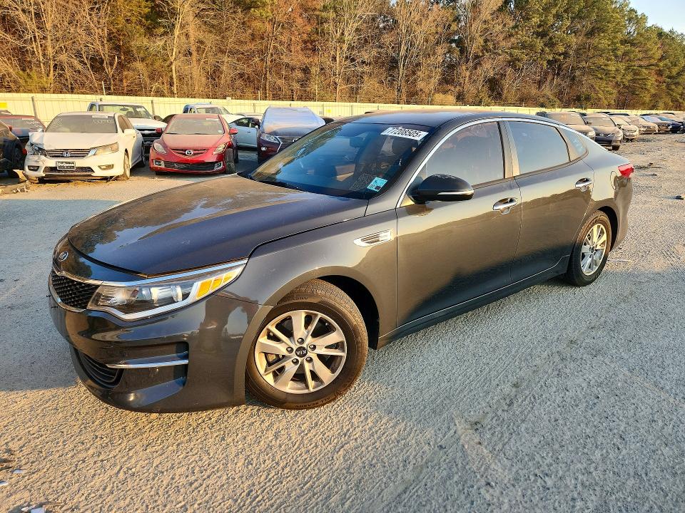 2016 KIA OPTIMA — VIN KNAGT4L39G5083747