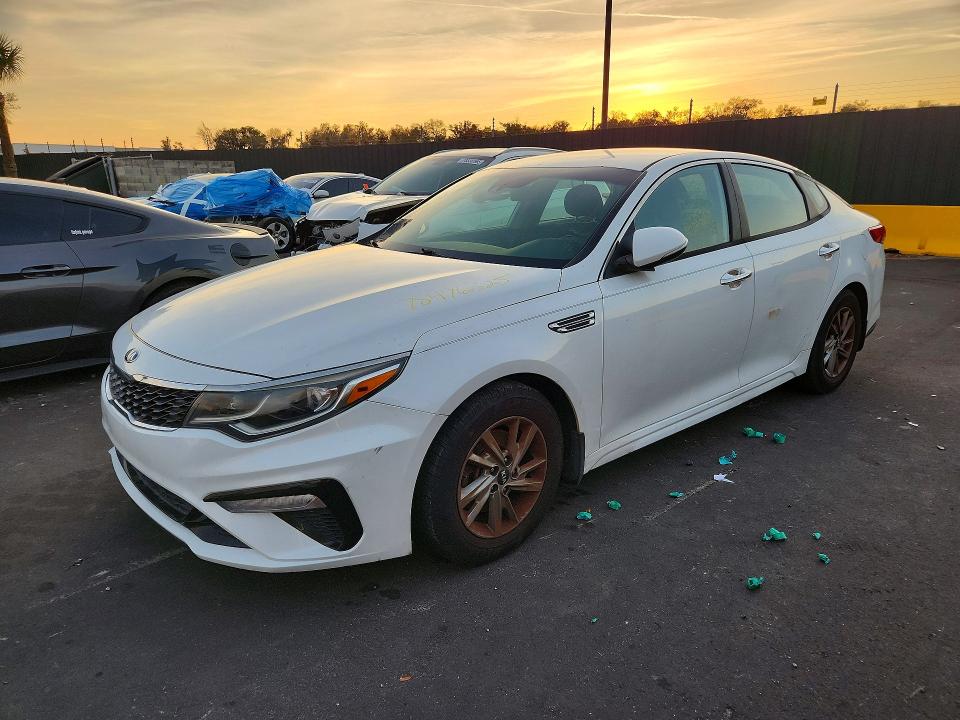2019 KIA OPTIMA — VIN 5XXGT4L37KG309808
