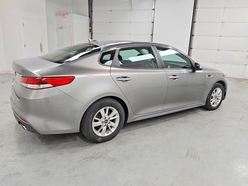 5XXGT4L38HG165906