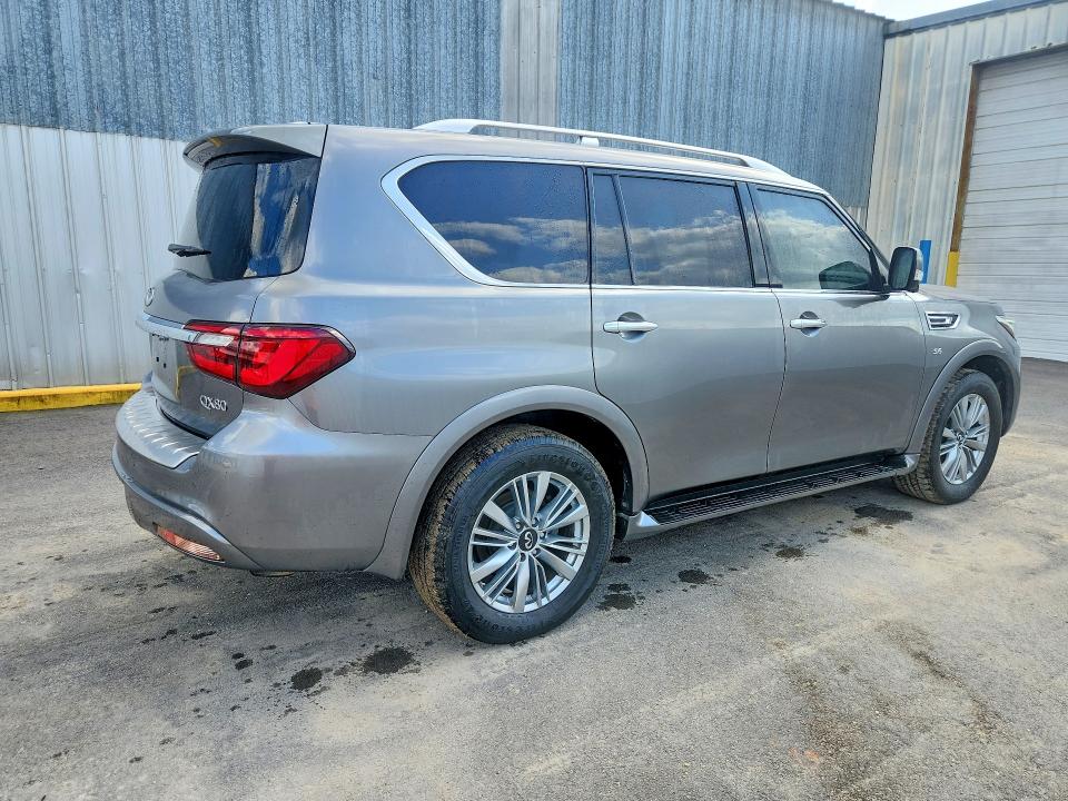 JN8AZ2NF8L9701778