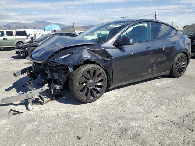 2024 TESLA MODEL Y — VIN 7SAYGDEFXRF127181