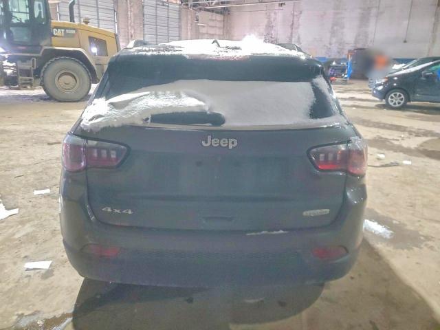 3C4NJDBB8JT262460