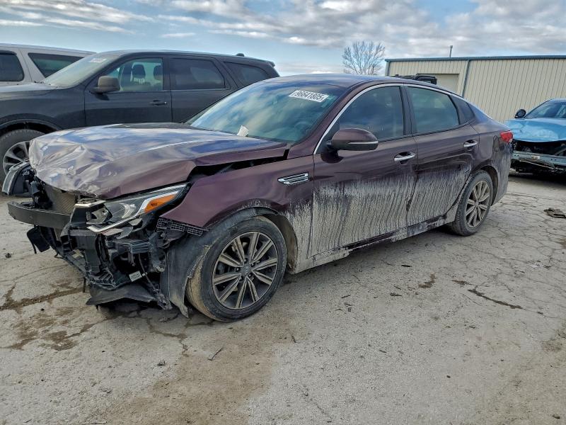 2019 KIA OPTIMA LX — VIN 5XXGT4L32KG369401