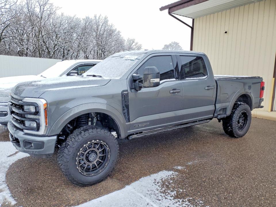 2024 FORD F350 — VIN 1FT8W3BT6REF06684