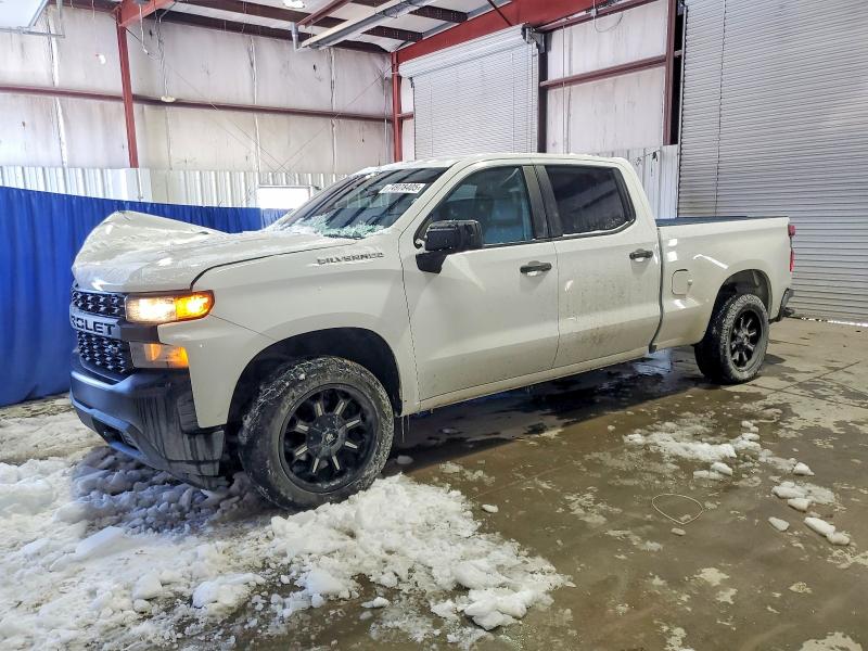 2019 CHEVROLET SILVERADO — VIN 1GCUYAEF4KZ311863