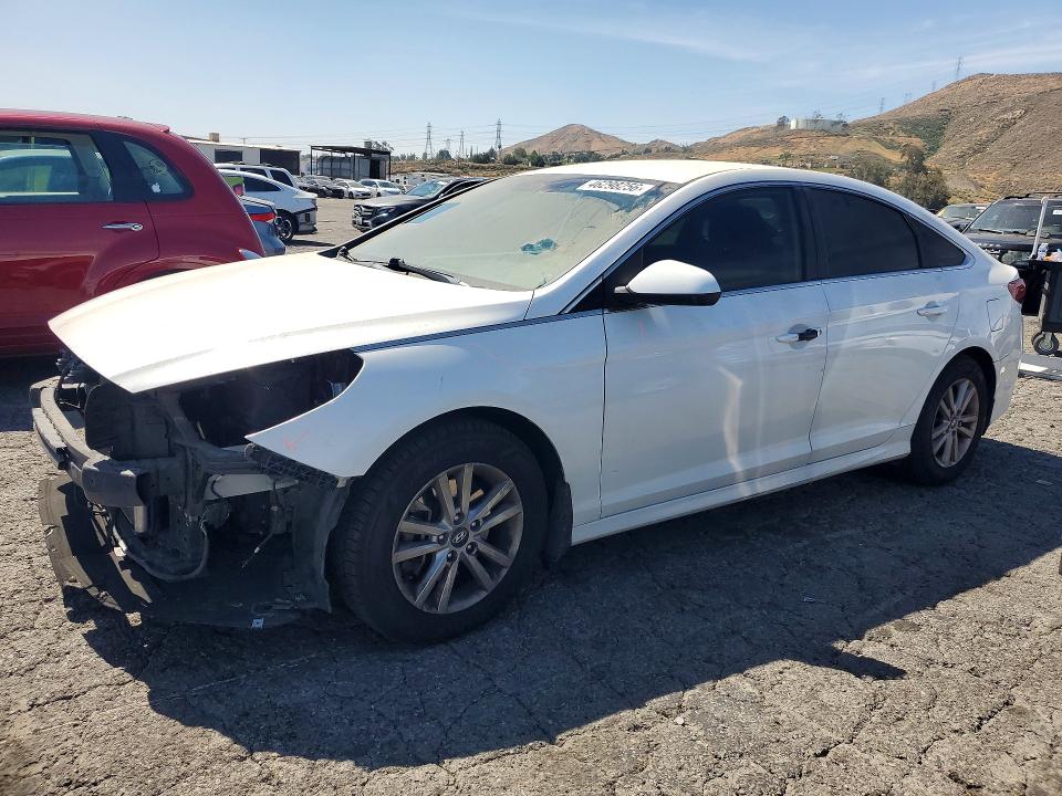 2018 HYUNDAI SONATA — VIN 5NPE24AF3JH725638
