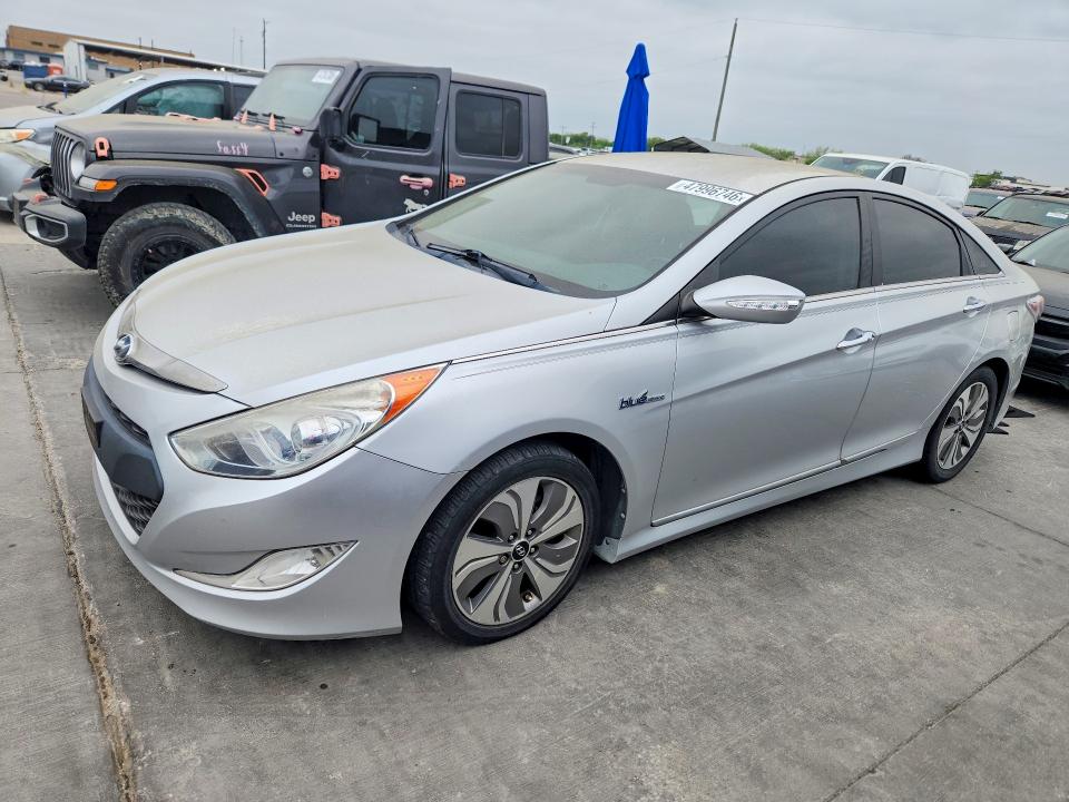 2015 HYUNDAI SONATA HYBRID — VIN KMHEC4A48FA130838