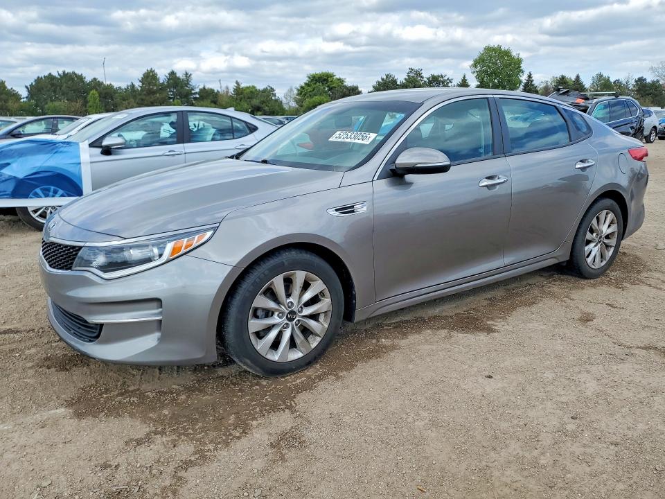 2017 KIA OPTIMA — VIN 5XXGT4L35HG160758