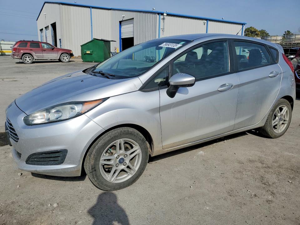 2018 FORD FIESTA — VIN 3FADP4EJ8JM123197