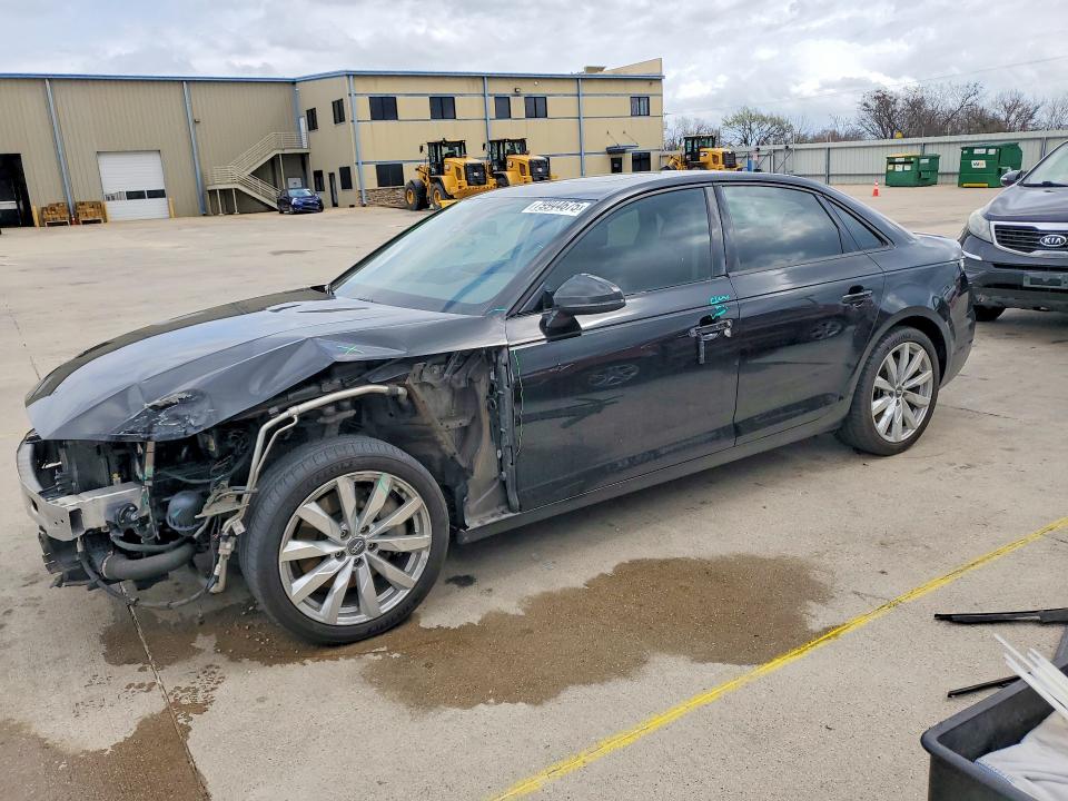 2017 AUDI A4 — VIN WAUGNAF41HN016784