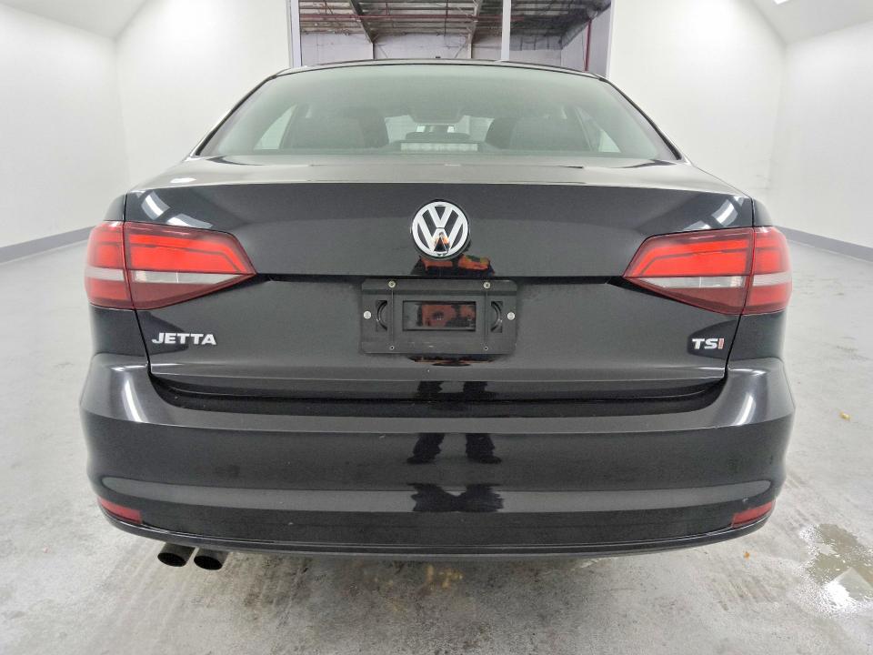 3VW267AJ0GM380646