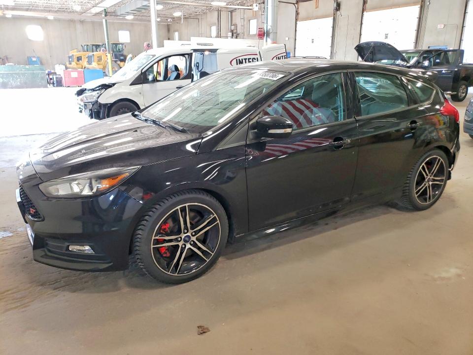 2016 FORD FOCUS — VIN 1FADP3L94GL306187