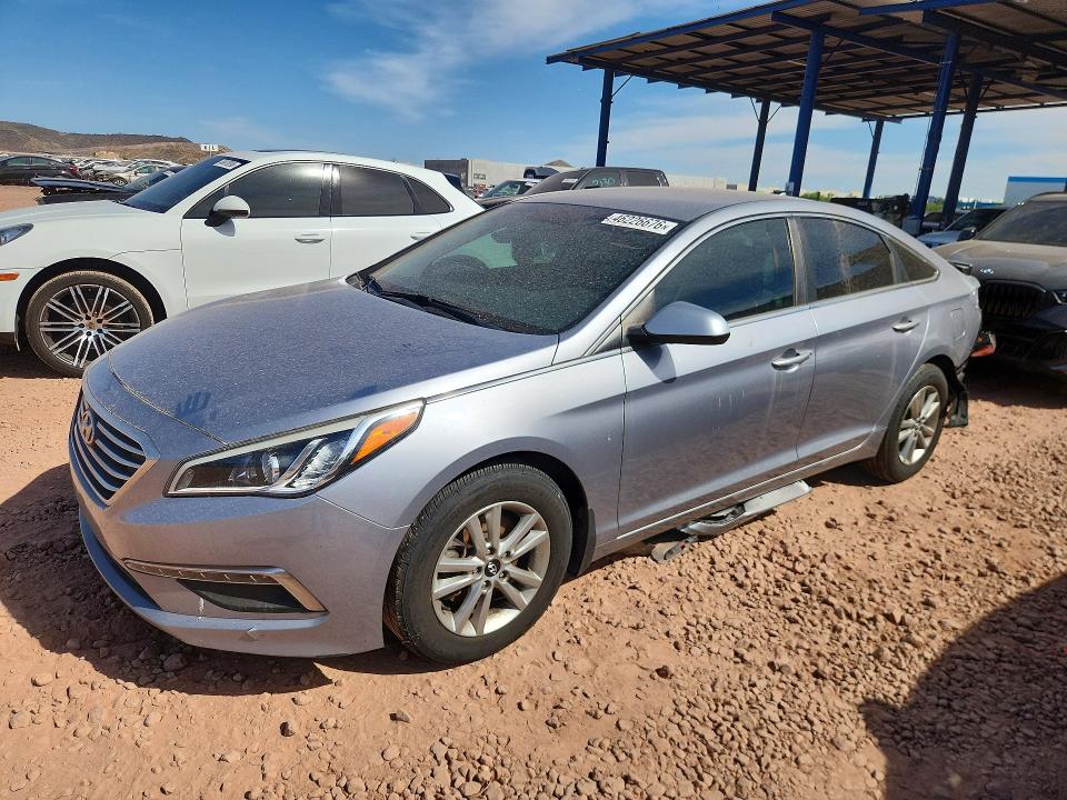 2015 HYUNDAI SONATA — VIN 5NPE24AF7FH189073