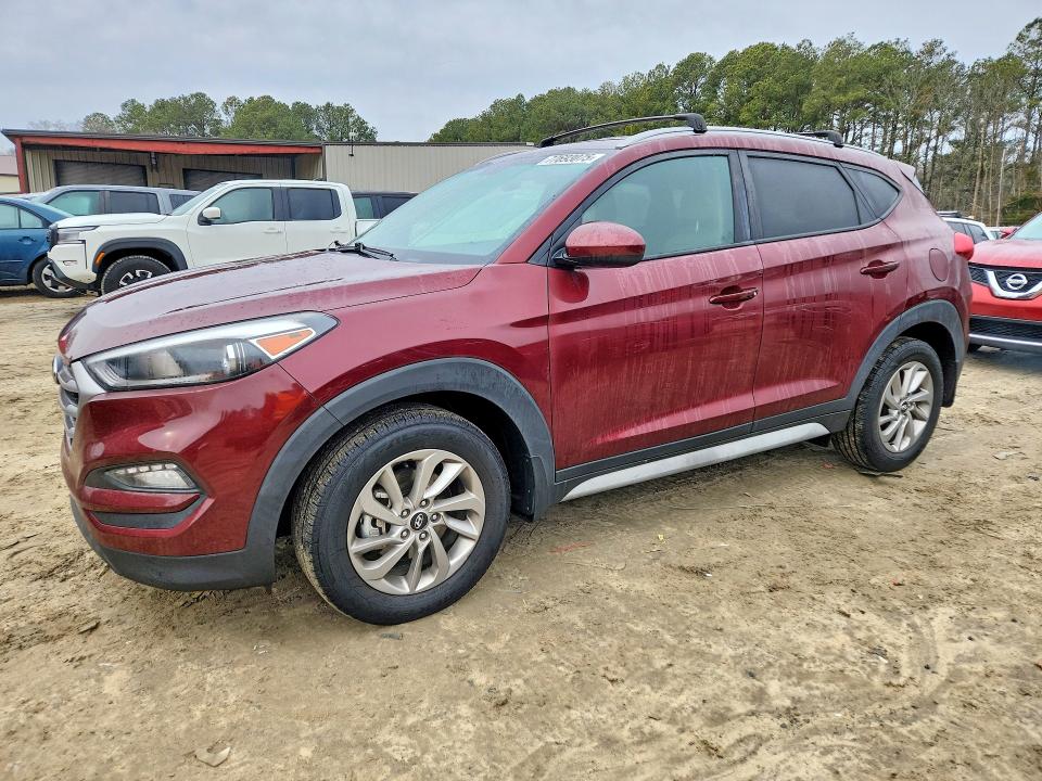 2017 HYUNDAI TUCSON — VIN KM8J33A48HU487561