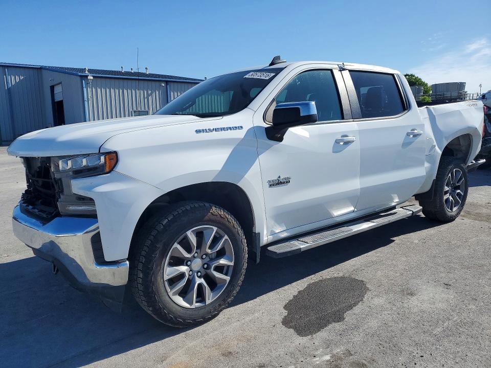 2021 CHEVROLET SILVERADO — VIN 1GCUYDED2MZ114810