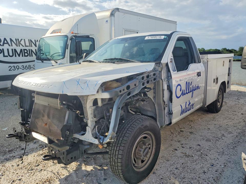 2022 FORD F350 — VIN 1FDRF3A67NED10906