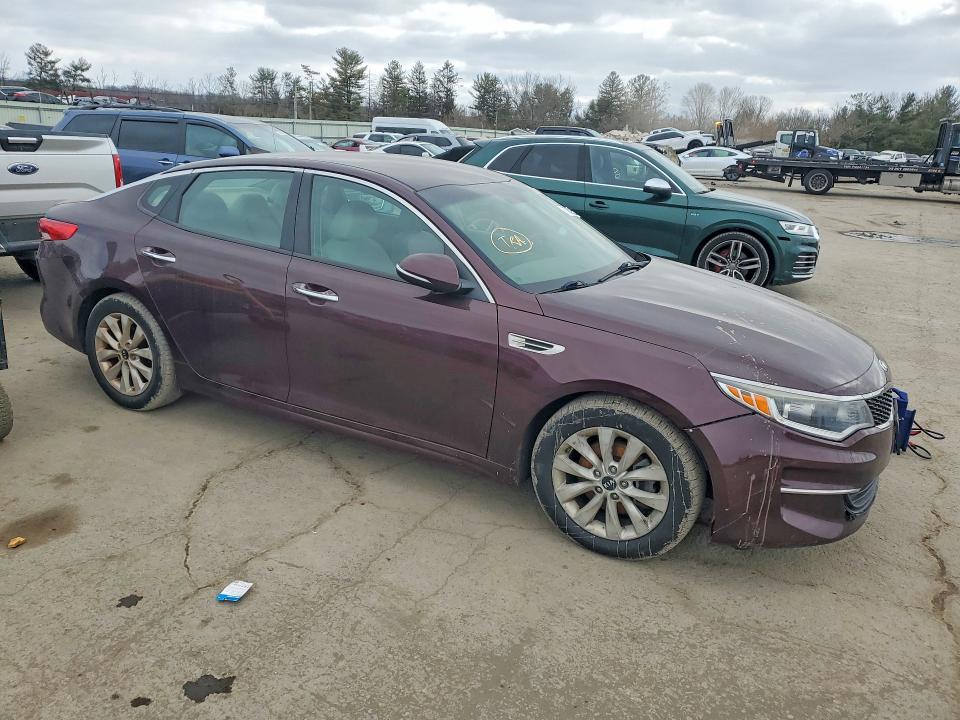 5XXGT4L35HG155608