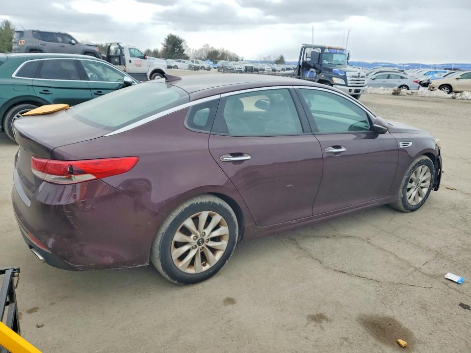 5XXGT4L35HG155608