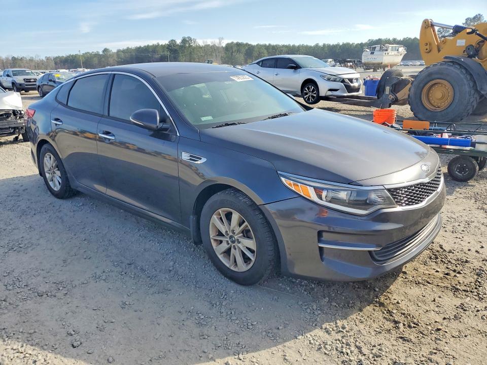 KNAGT4L3XJ5233002