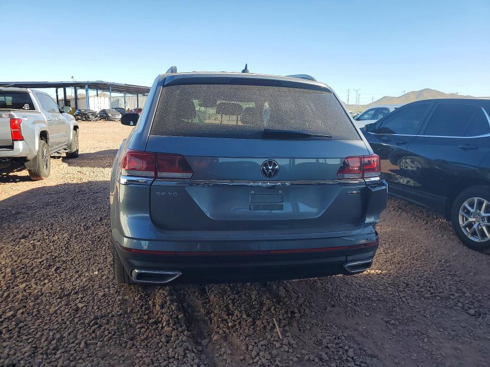 1V2HR2CA0MC585223