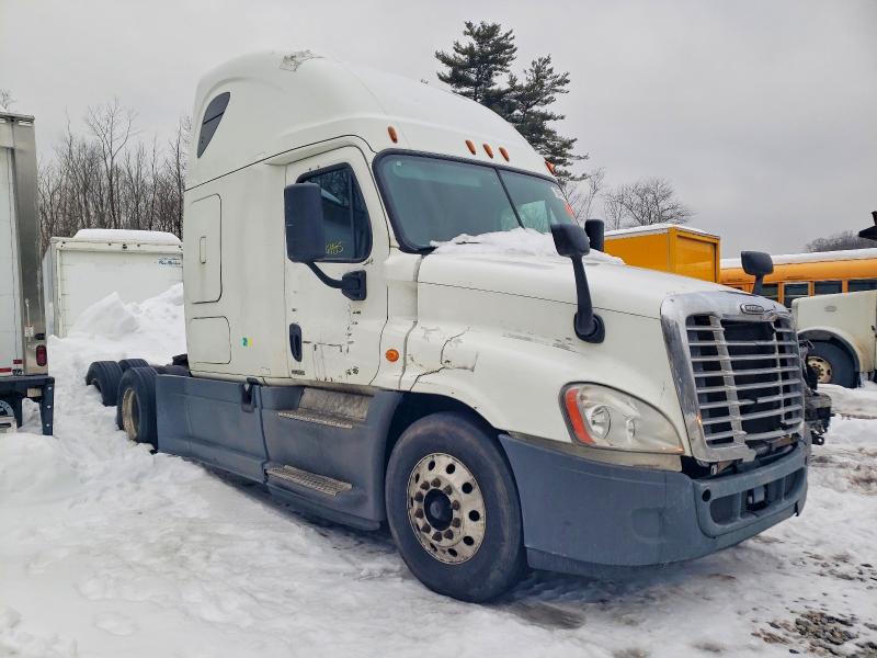 2016 FREIGHTLINER CASCADIA 1 — VIN 3AKJGLDR9GSHF1578